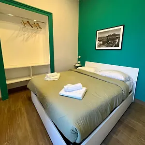 https://a-casa-di-pupa-guest-house.hotels-amalfi.com
